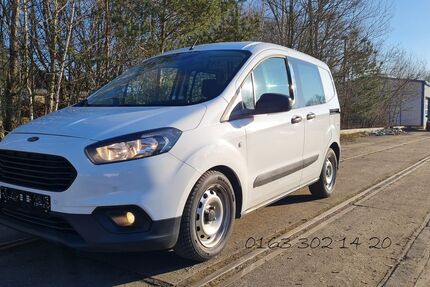 Ford Transit Courier 100.000 km 10.000 &euro; Berlin 13089