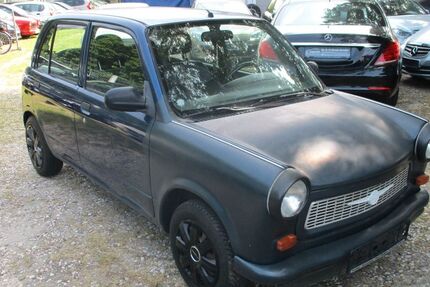 Daihatsu Cuore 94.000 km 1.100 € Mahlow 15831