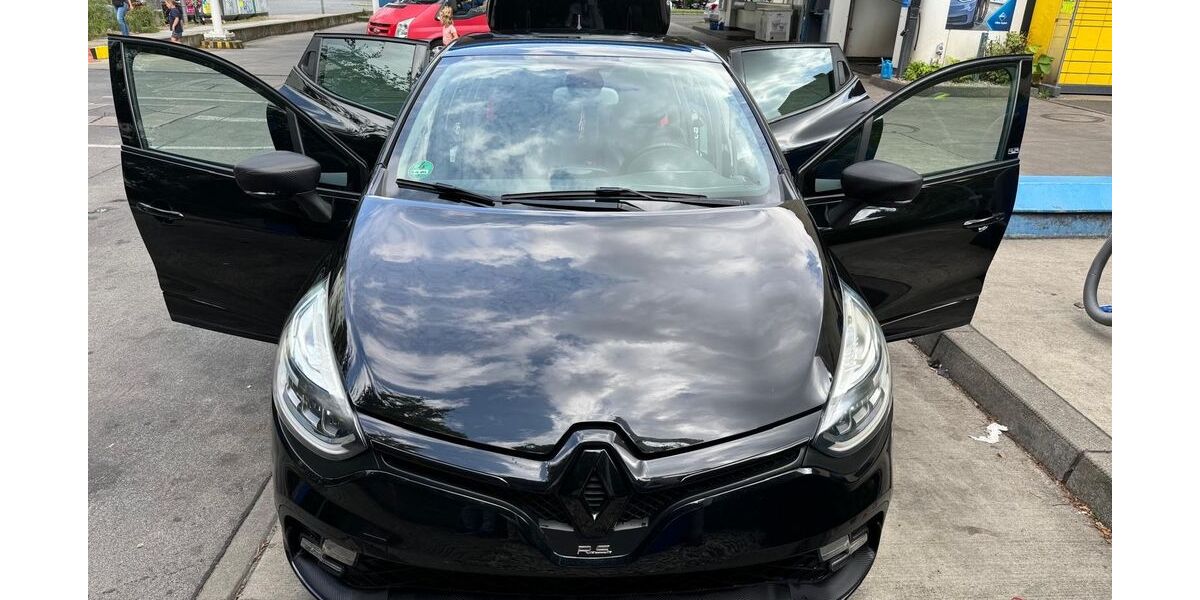 Renault Clio 105.000 km 16.200 &euro; Berlin 14057