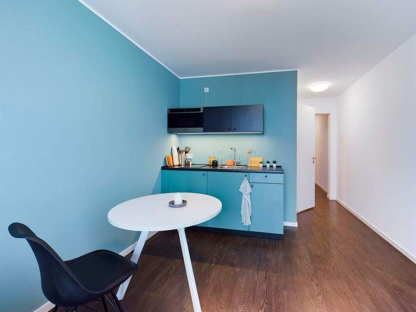 DIE ZIMMEREI | Möbliertes Apartment in Mitte für Berufseinsteigende & Praktikant:innen | Large Bude 1 zimmer