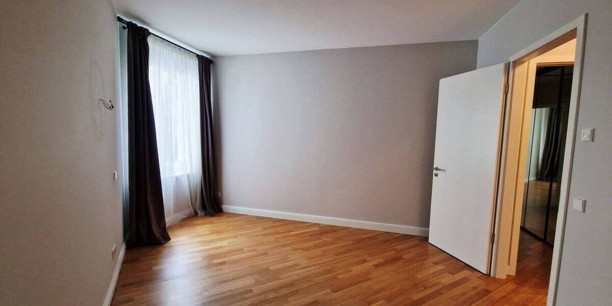 Etagenwohnung Berlin Schöneberg - 4 Zimmer, 120 m&sup2;, 1.000.000&euro; | Angebot:26799165