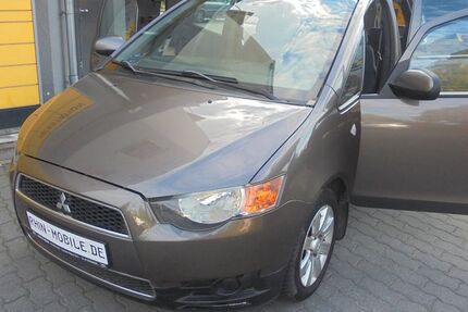 Mitsubishi Colt 121.500 km 4.950 &euro; Berlin/Hohenschönhausen 13055