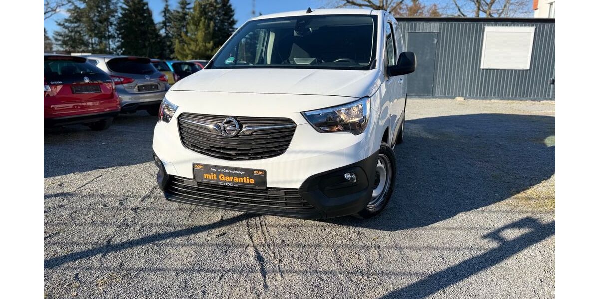 Opel Combo 35.000 km 14.090 &euro; Blankenfelde - Mahlow OT Dahlewitz 15827