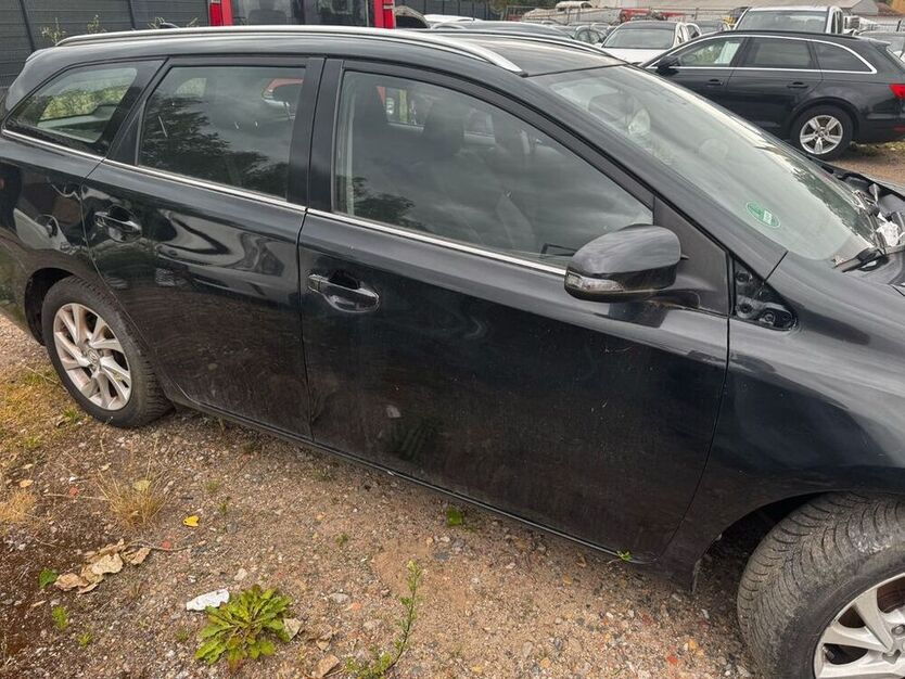 Auris