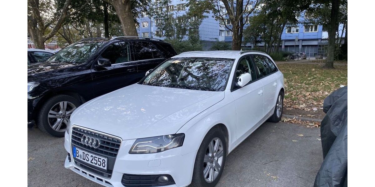 Audi A4 330.000 km 5.200 &euro; berlin 13585