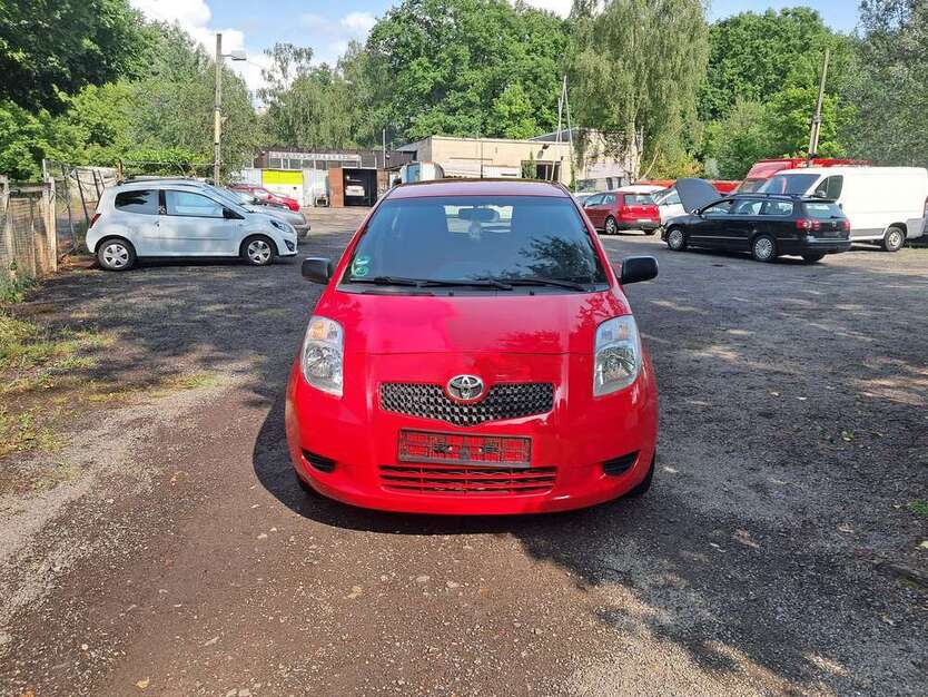 Yaris