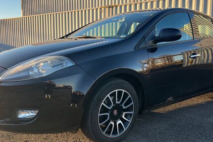 Fiat Bravo 134.000 km 2.300 &euro; Berlin 12057