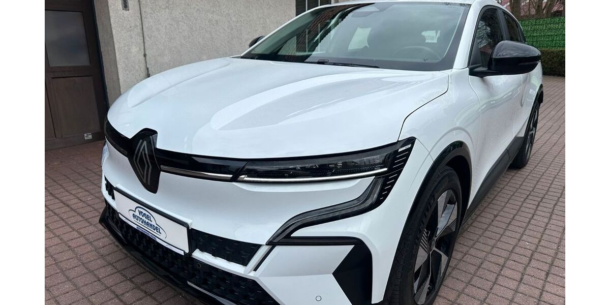 Renault Megane E-TECH 23.913 km 19.980 &euro; Berlin 13059