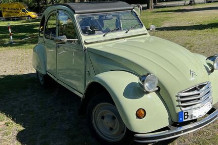 Citroen 2 CV 60.000 km 10.350 &euro; Berlin 10587