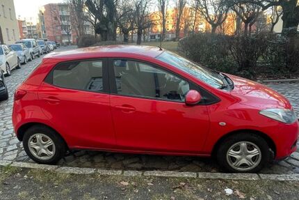 Mazda 2 166.200 km 1.990 &euro; Berlin 12101