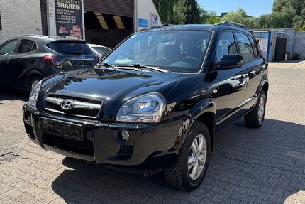 Hyundai TUCSON 111.000 km 6.499 &euro; Berlin 12357