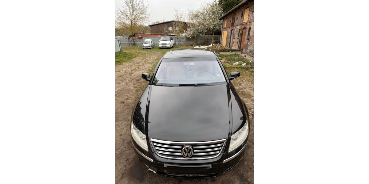VW Phaeton 227.794 km 6.666 &euro; Berlin 13125