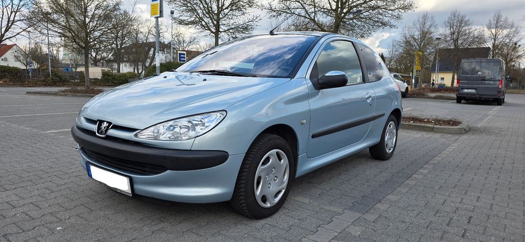 Peugeot 206 169.000 km 1.650 &euro; Großbeeren 14979