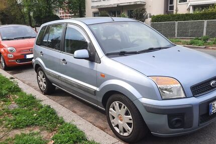 Ford Fusion 250.000 km 1.100 &euro; Berlin 13589
