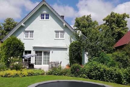 Haus Nauen Ortsteil Kienberg - 8 Zimmer, 235 m&sup2;, 680.000&euro; | Angebot:26307836