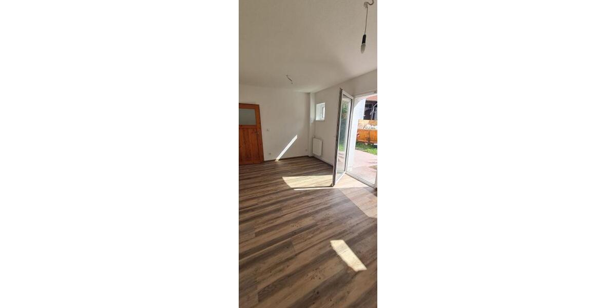 Erdgeschoßwohnung Trebbin - 2 Zimmer, 37 m&sup2;, 426&euro; | Angebot:26462714