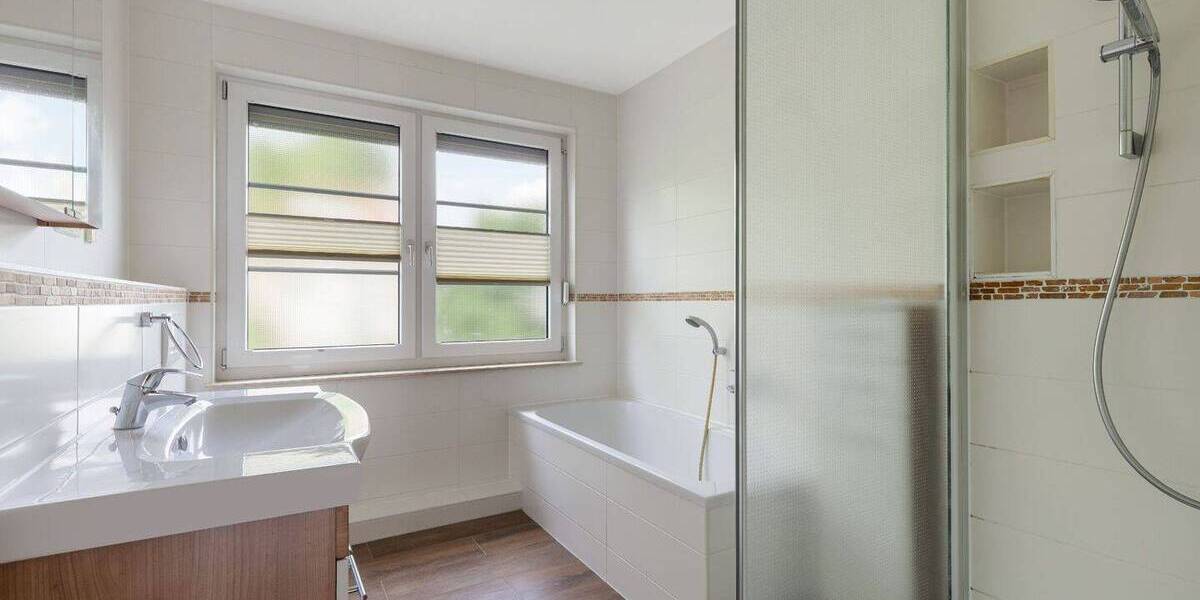 Doppelhaushälfte Berlin Tegel - 5 Zimmer, 131 m&sup2;, 750.000&euro; | Angebot:26627777