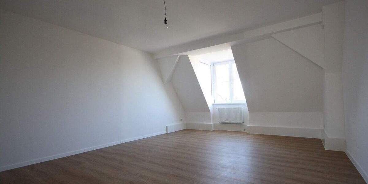 Etagenwohnung Dallgow-Döberitz Dallgow - 4 Zimmer, 145 m&sup2;, 2.250&euro; | Angebot:25865430