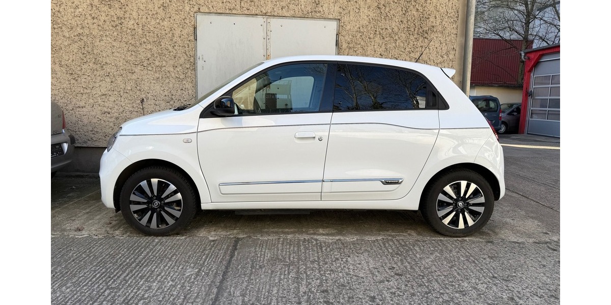 Renault Twingo III E-Tech 100 Navi Sitzheizung 12.500 km 11.999 &euro; Berlin 10247