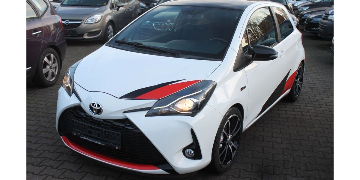 Toyota Yaris 50.000 km 20.900 &euro; Berlin 12057