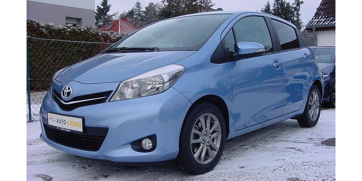 Toyota Yaris 12.500 km 8.590 &euro; Berlin 12623