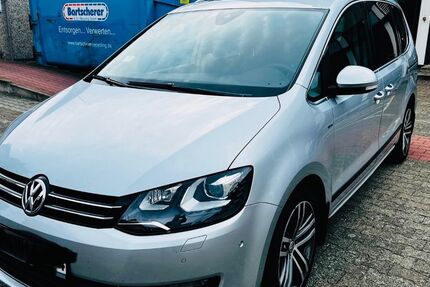 VW Sharan 146.000 km 17.500 € Berlin 13355
