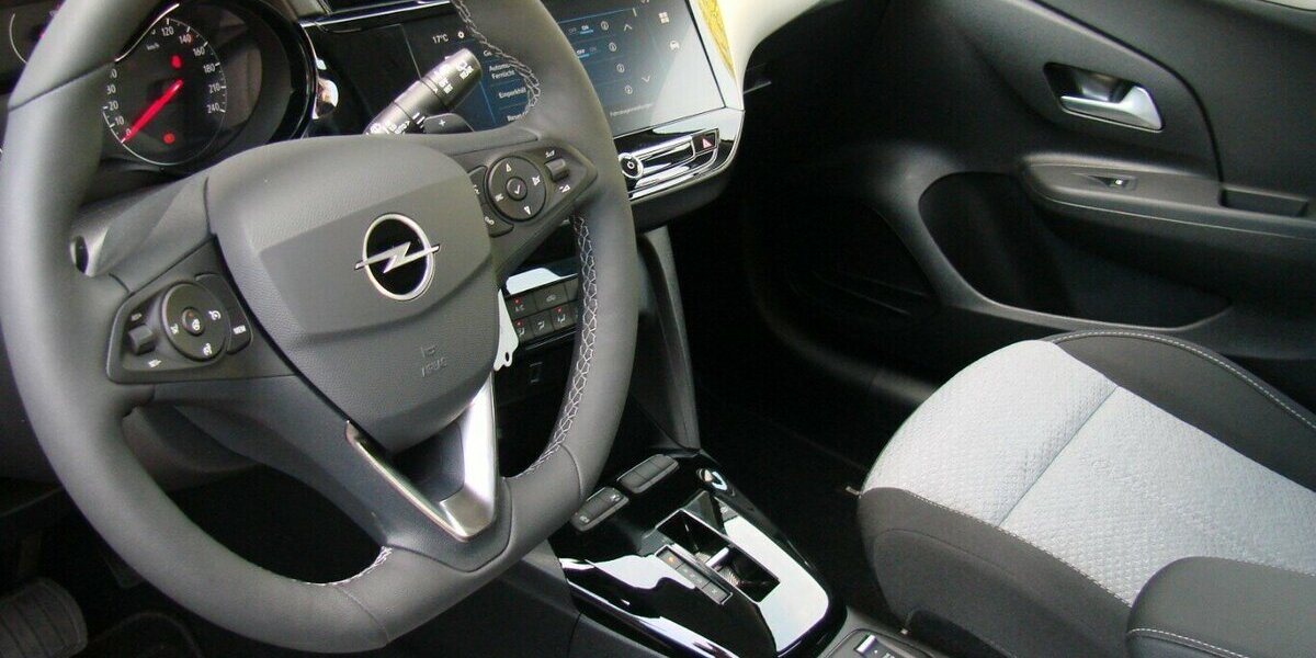 Opel Corsa 1.2 Turbo Edition LED ACC Spurhalteassistent 6.974 km 17.980 &euro; Falkensee 14612