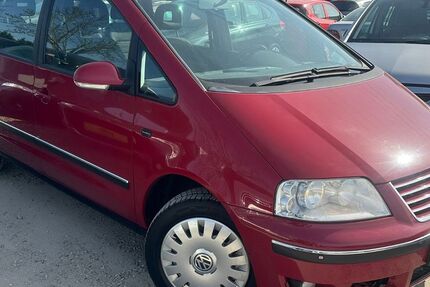 VW Sharan 160.547 km 4.990 &euro; Berlin 13089
