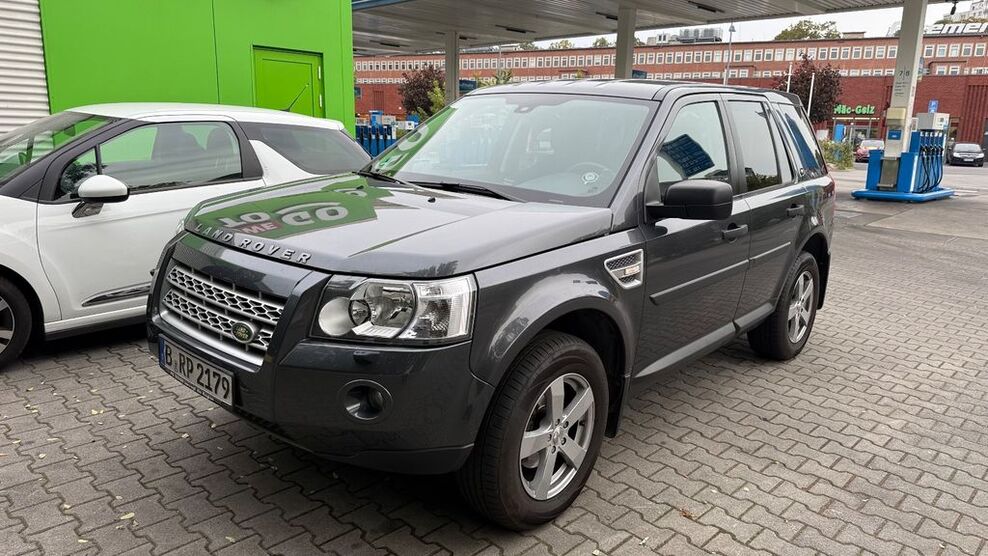 Land Rover Freelander 138.000 km 7.950 € Berlin 12353