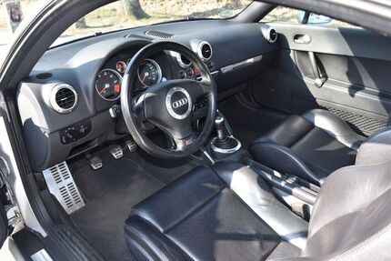 Audi TT 258.940 km 5.750 € Berlin 12101