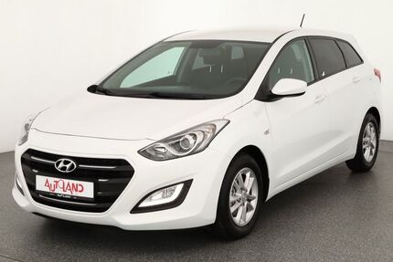 Hyundai i30 93.843 km 12.490 &euro; Berlin 13599