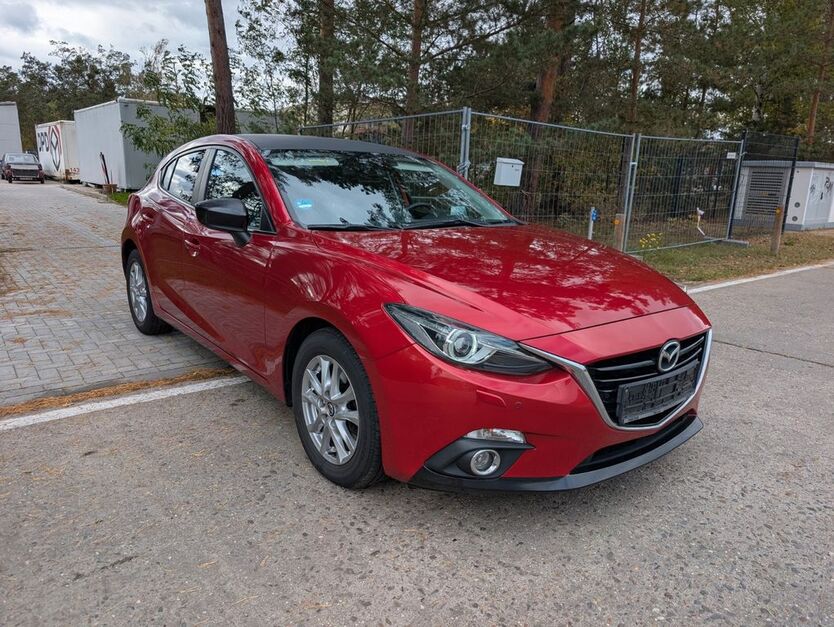 Mazda 3 171.727 km 7.799 € Werder Havel 14542