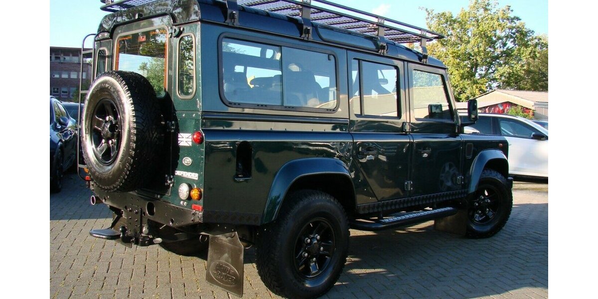 Land Rover Defender 110 E Station Wagon 7-Sitzer LED Leder AH 119.107 km 53.980 &euro; Falkensee 14612