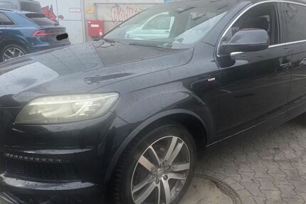 Audi Q7 135.000 km 16.999 &euro; Berlin 10967