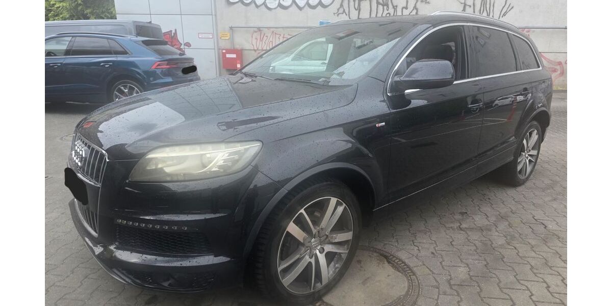 Audi Q7 135.000 km 16.999 &euro; Berlin 10967