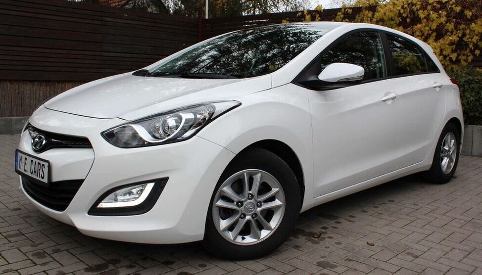 i30