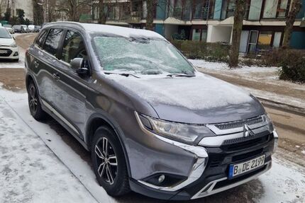 Mitsubishi Outlander 47.000 km 20.500 &euro; Berlin 13587