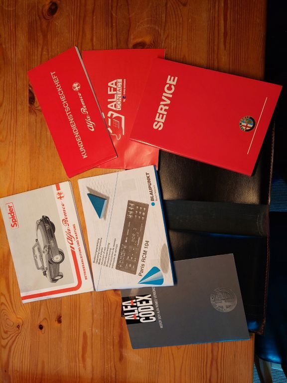 Alfa Romeo Spider 92.000 km 17.000 € Berlin 13597