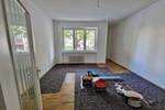 Helle, gepflegte Wohnung im hohen Hochparterre, freundlicher Kiez
