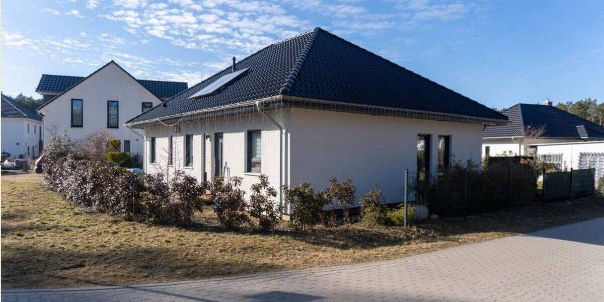 Bungalow Borkwalde - 3 Zimmer, 115 m&sup2;, 445.000&euro; | Angebot:26098904