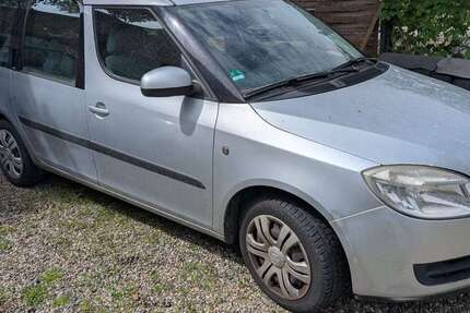 Skoda Roomster 224.564 km 2.500 &euro; Berlin-Karlshorst 10318
