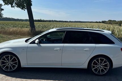 Audi A4 181.000 km 14.990 &euro; Schönwalde-Glien 14621