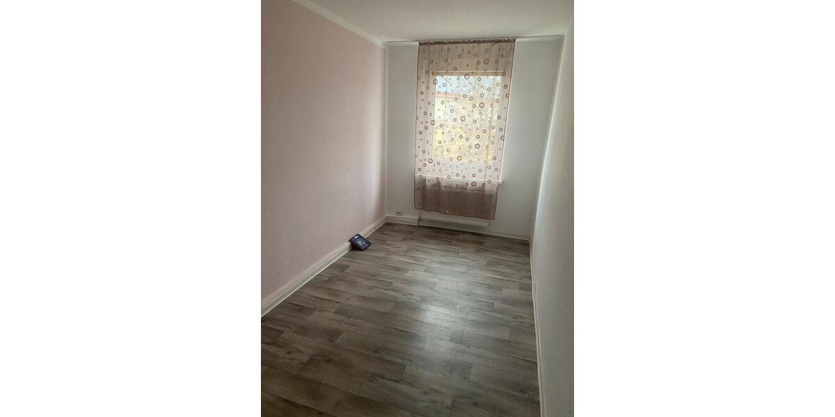 Etagenwohnung Ketzin - 4 Zimmer, 78 m&sup2;, 850&euro; | Angebot:26446566