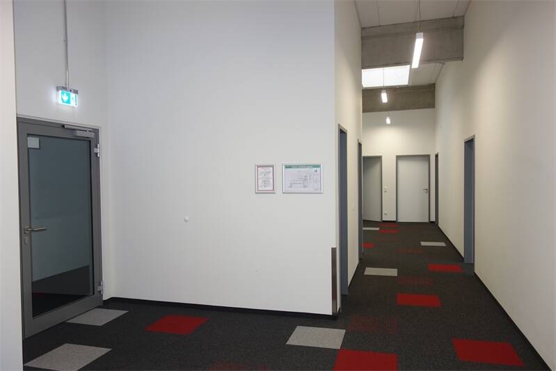 Büro an der Holzhauser Str. zu mieten