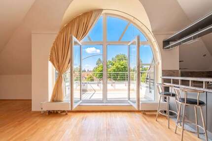 Wohnung Kleinmachnow - 3 Zimmer, 130 m&sup2;, 1.800&euro; | Angebot:26252136