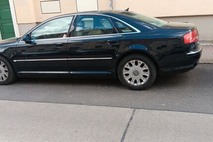 Audi A8 177.000 km 9.300 &euro; Potsdam 14467