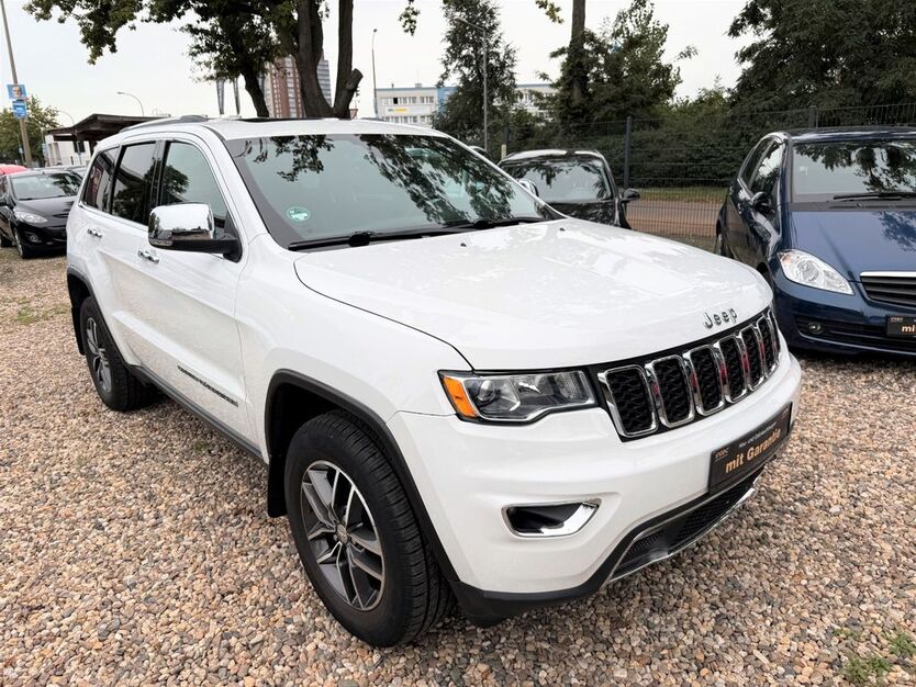 Jeep Grand Cherokee 90.407 km 26.500 € Potsdam 14480