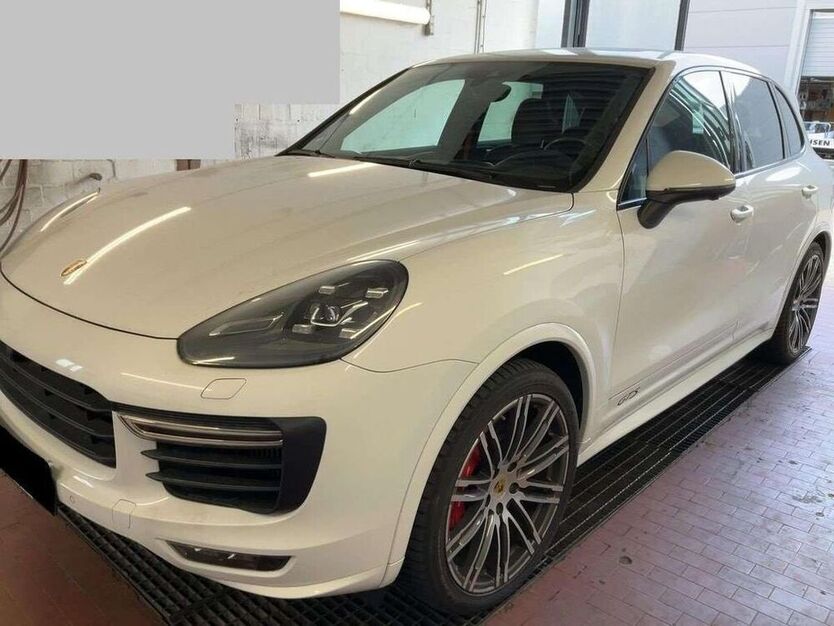 Cayenne