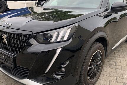 Peugeot 2008 101.700 km 16.900 &euro; Berlin 12057