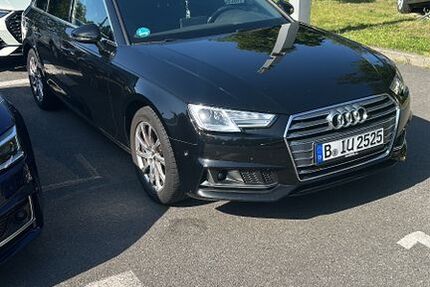 Audi A4 128.000 km 16.600 &euro; Berlin 12279